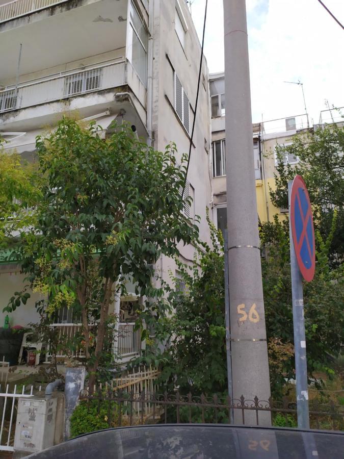 Hedonist Near The Sea Thessaloniki